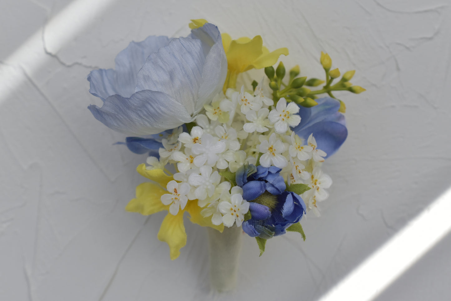 Vivid snowflake| Boutonniere and Wrist Corsage