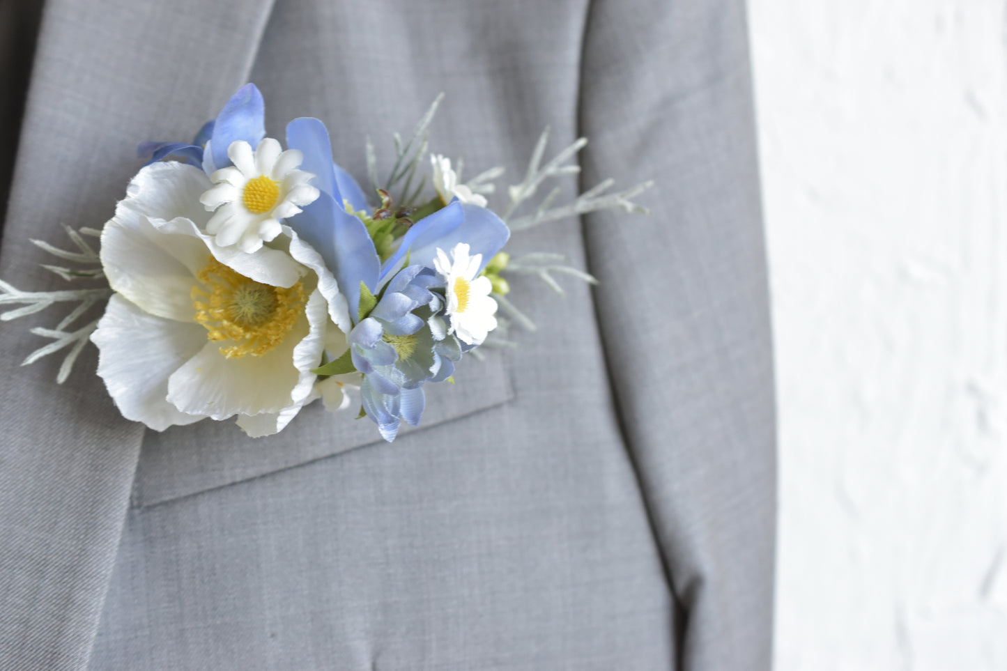 Frozen Pearl| Pocket Boutonniere