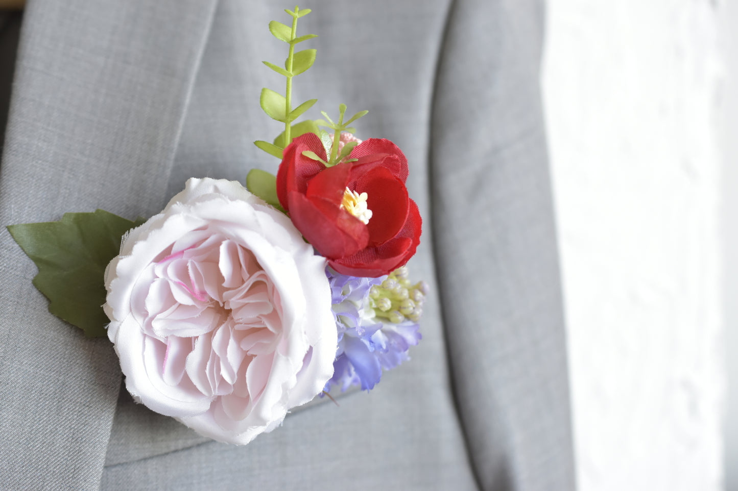 Romantic Muse| Pocket Boutonniere