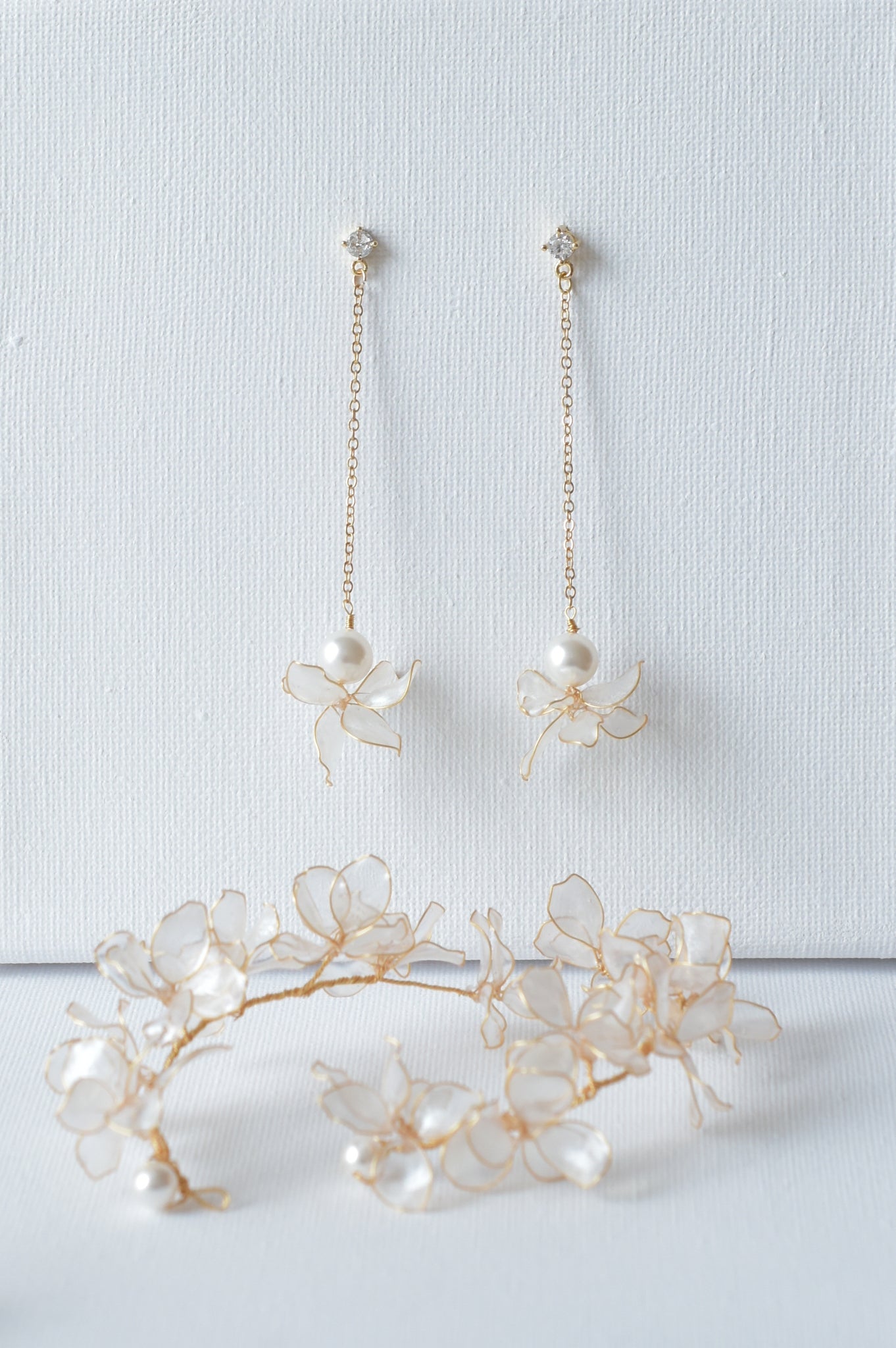 Elara Earrings