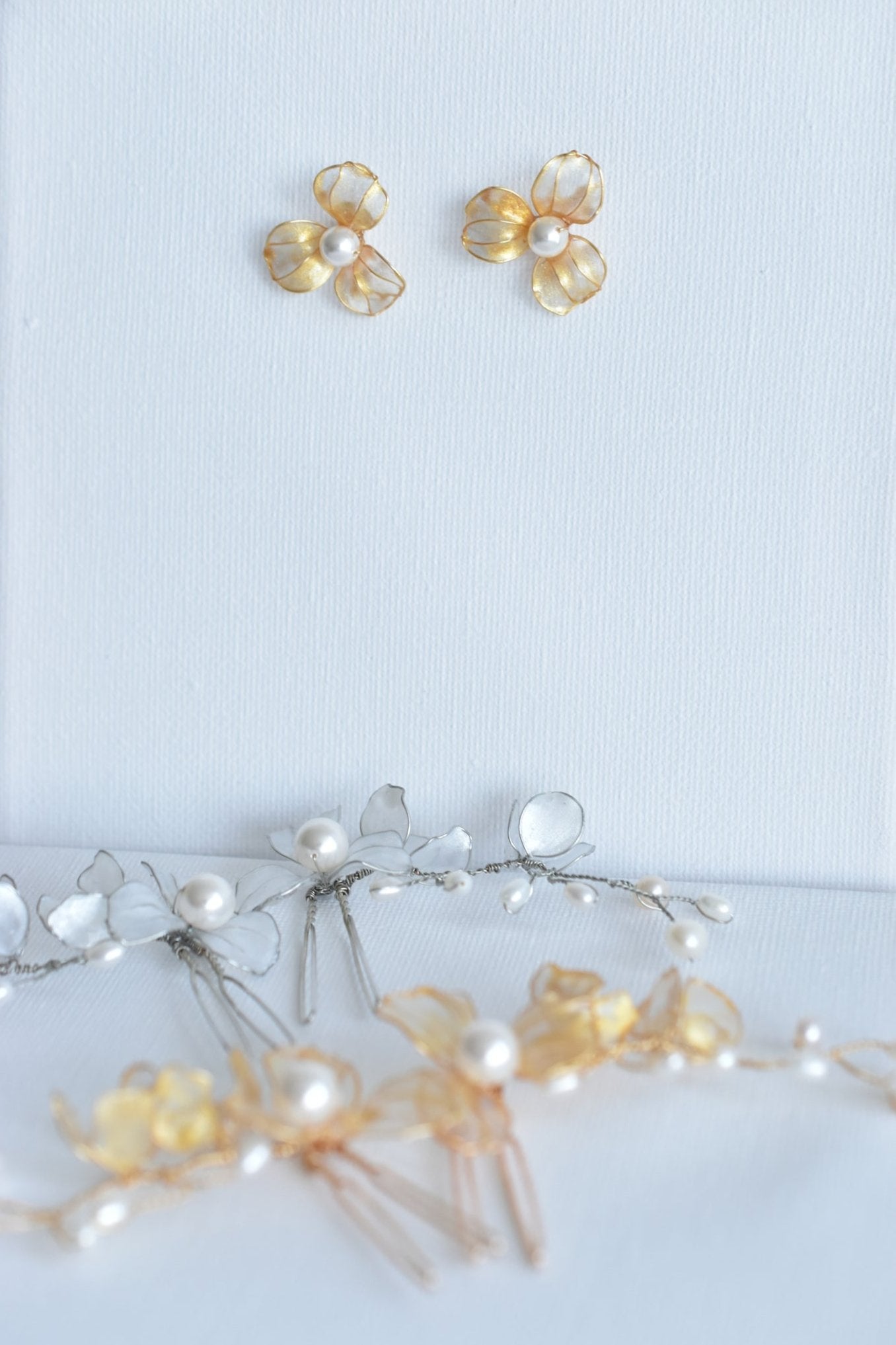 Thea Earrings