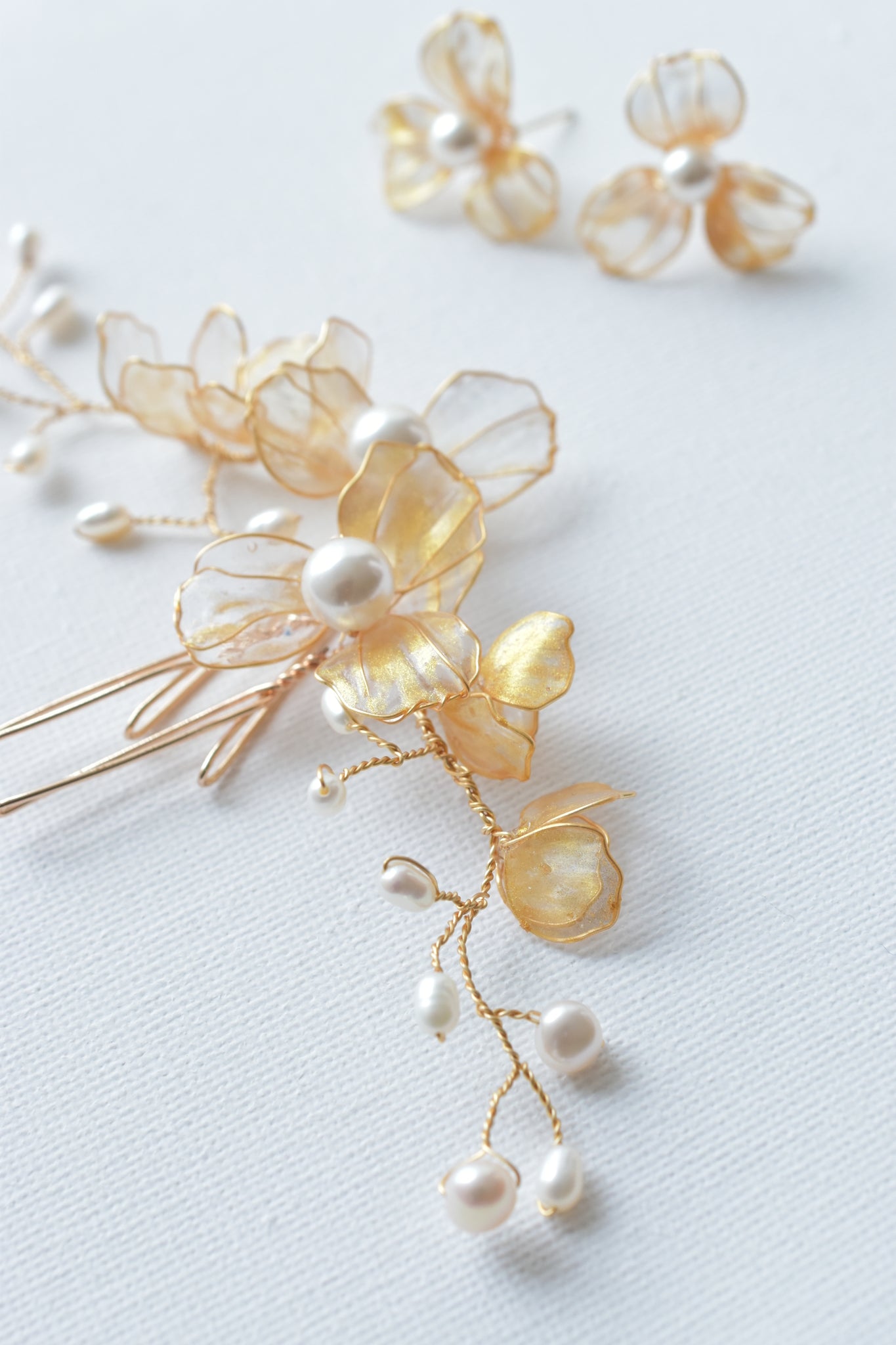 Thea Hair Pins