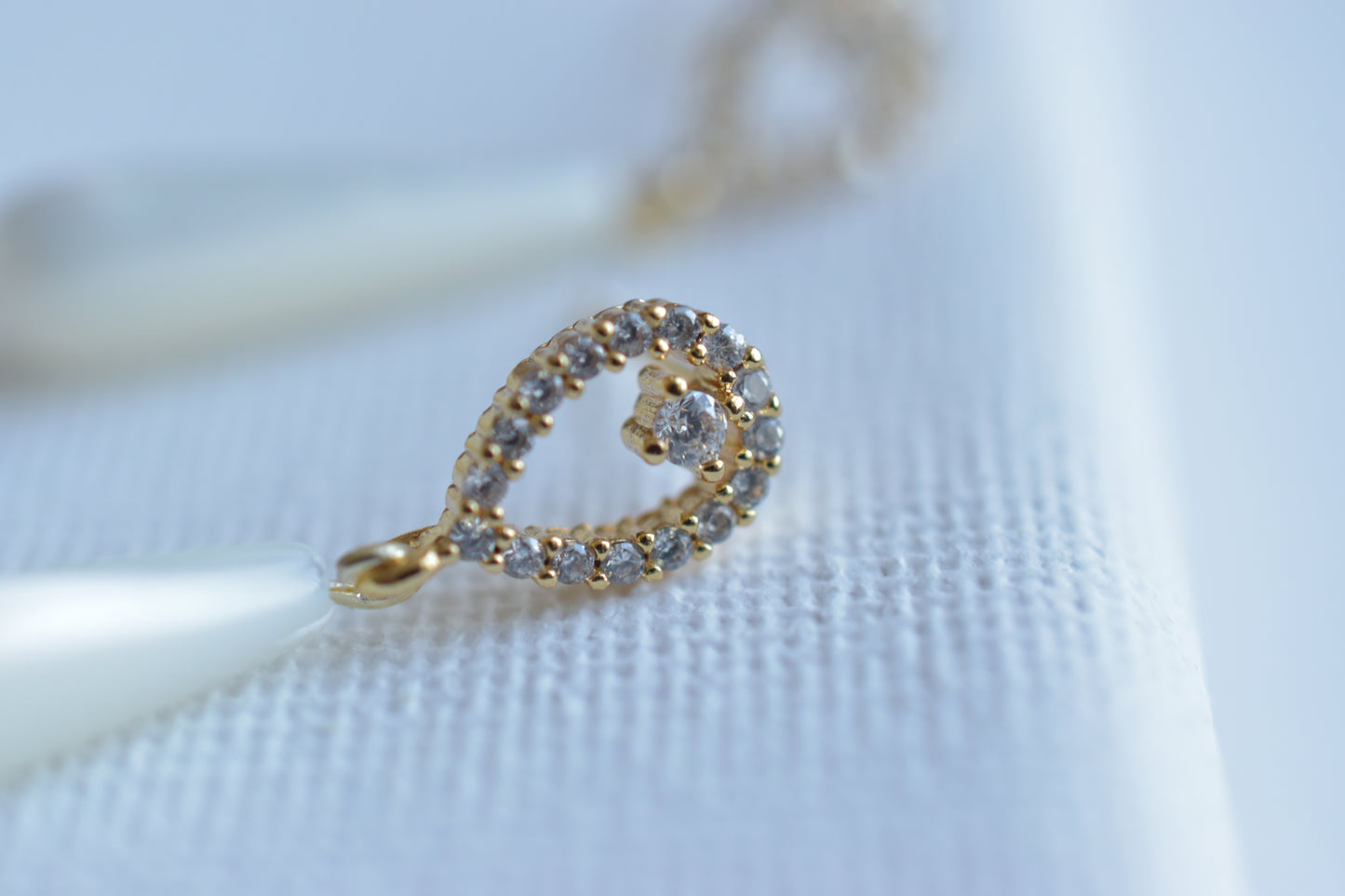 Darya Earring
