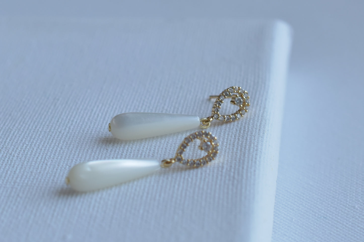 Darya Earring