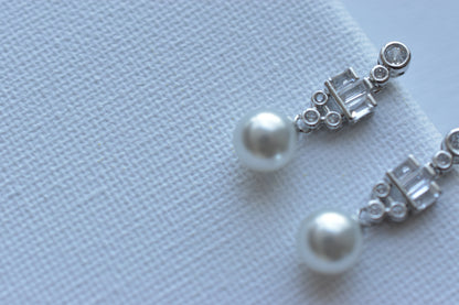 Diane Earring