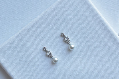 Diane Earring